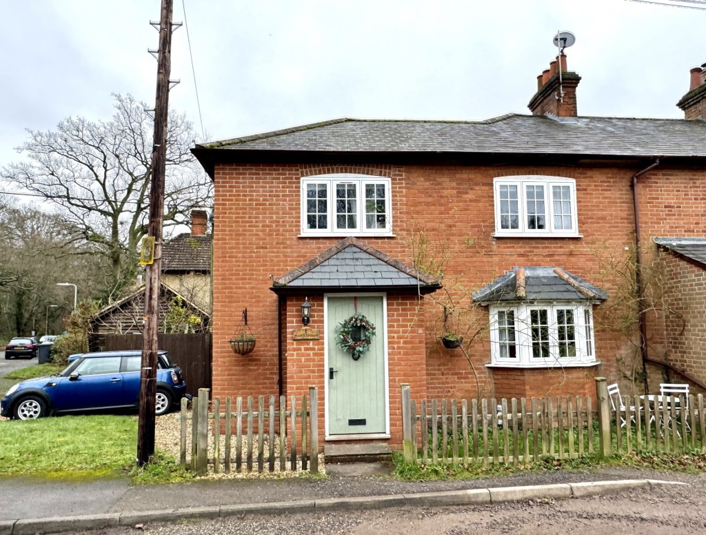 London Road, Hartley Wintney