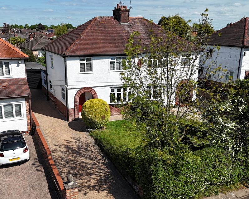 Green Lane, Great Sutton