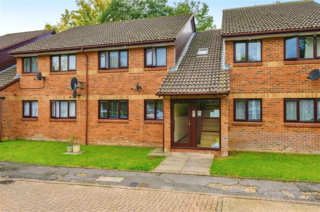 Tudor Close, Hatfield, AL10