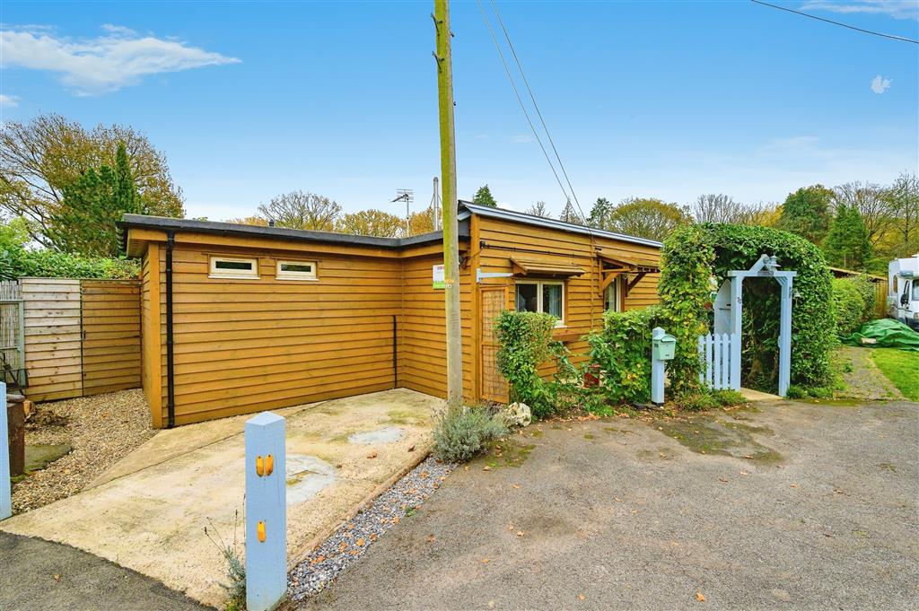 Lye Lane, Bricket Wood, St. Albans, AL2