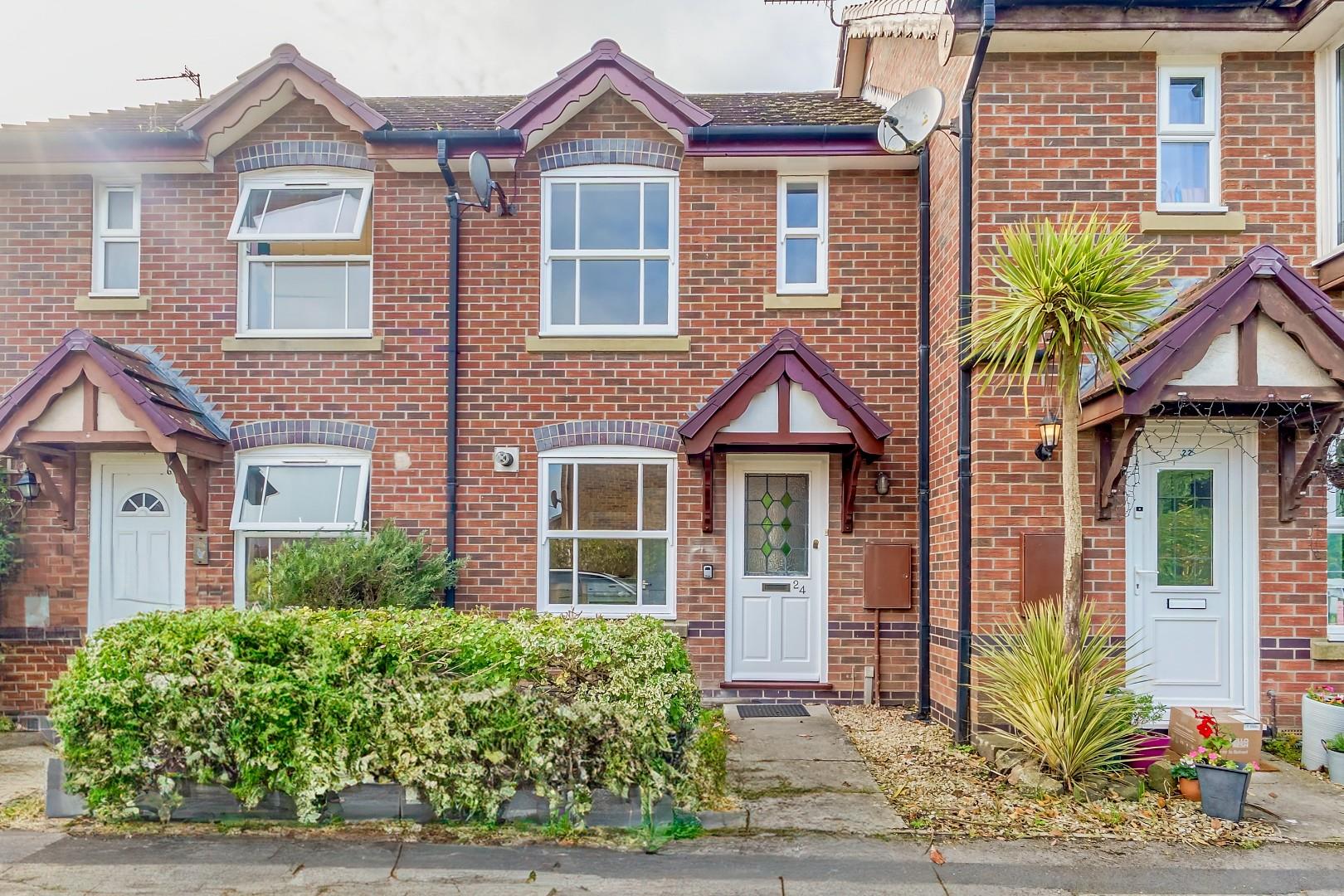 Immaculate two bedroom house, ideal for first time buyers